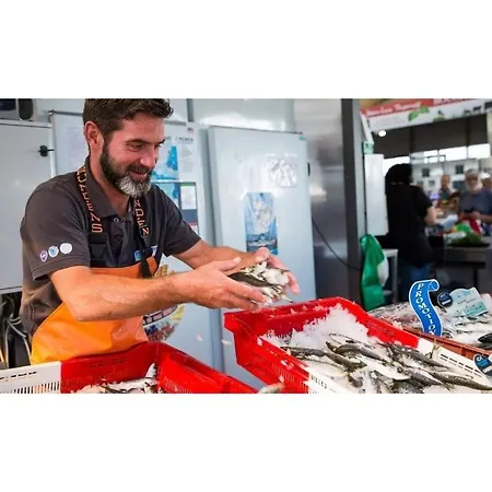 New House With Garden - Beaches 11 Min Away 度假居 莱居永叙尔维