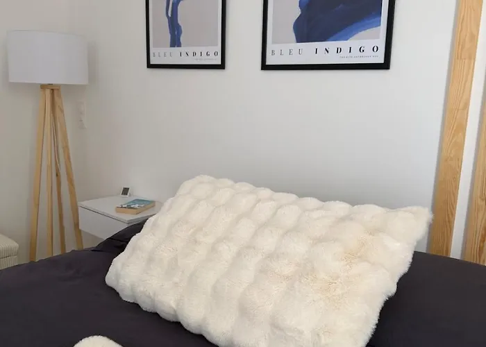 New House With Garden - Beaches 11 Min Away