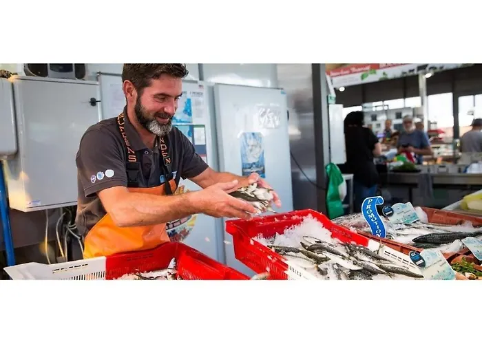 New House With Garden - Beaches 11 Min Away 度假居 莱居永叙尔维